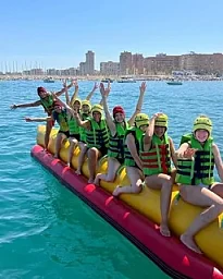 BANANA BOAT