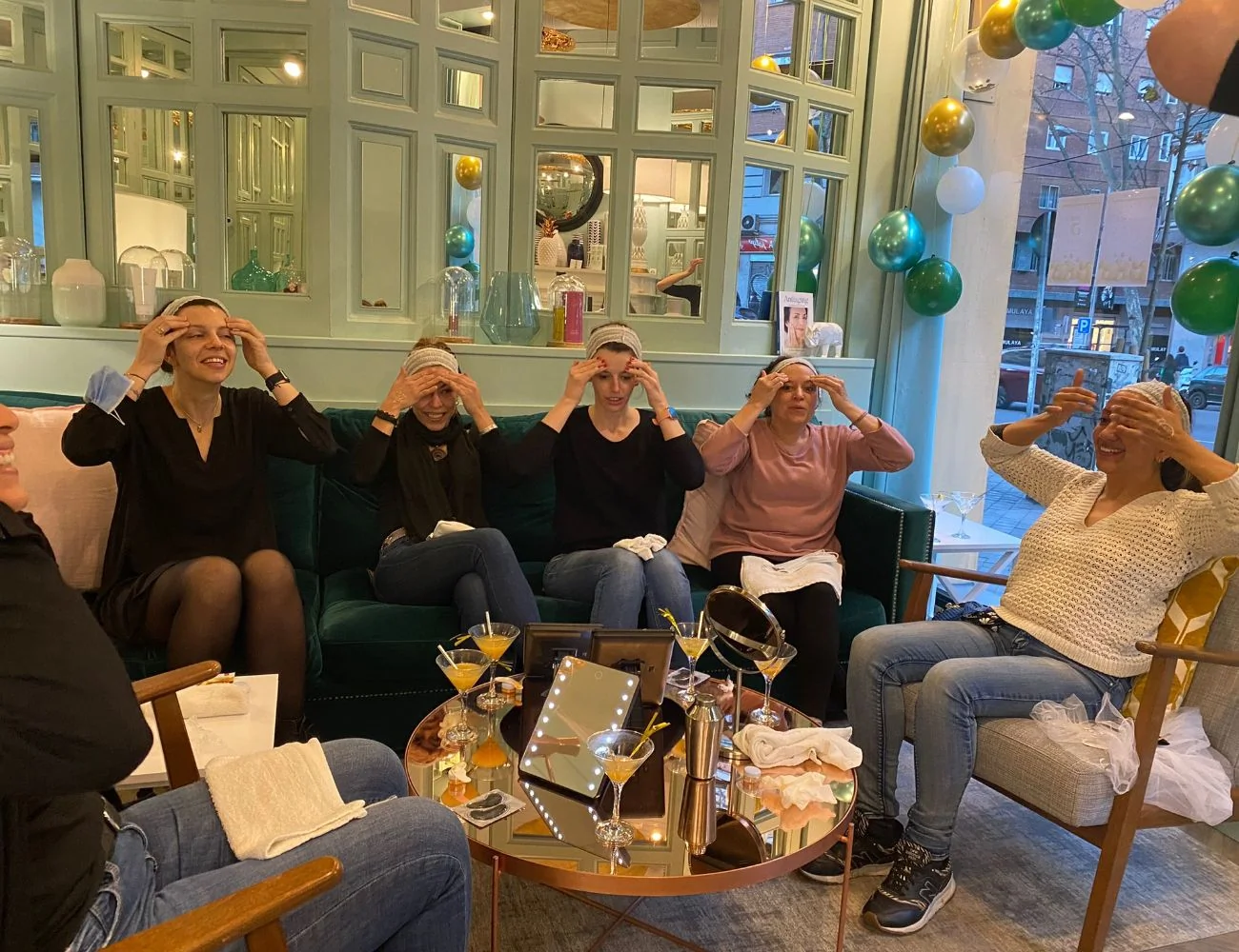 BEAUTY PARTY
