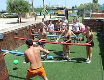 FUTBOLÍN HUMANO