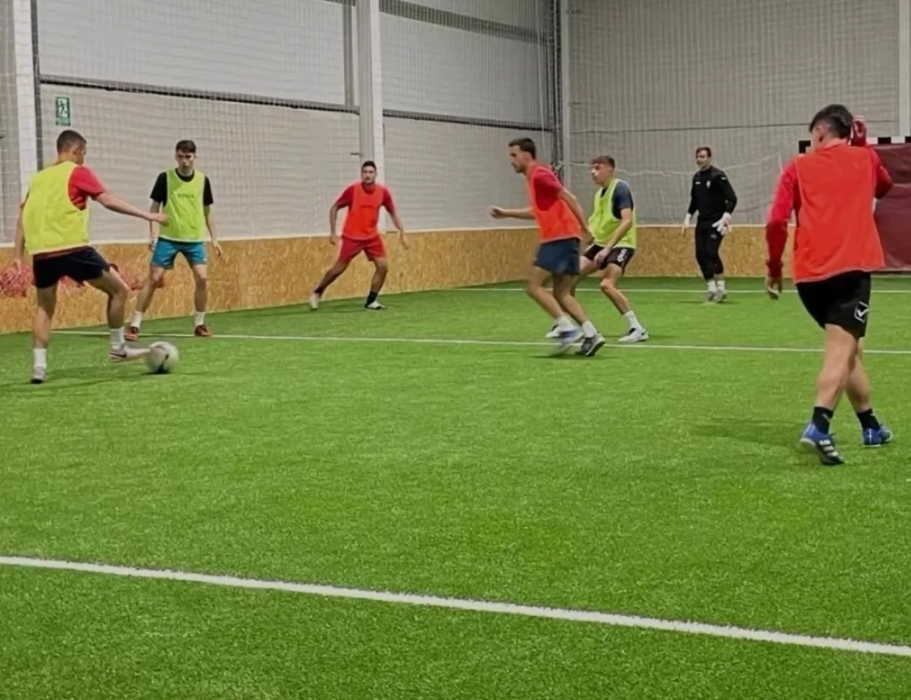 PISTA DE FUTBOL INDOOR (5VS5)