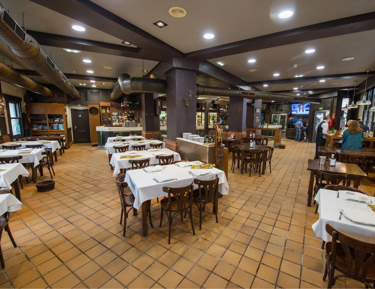 CENA ESPICHA