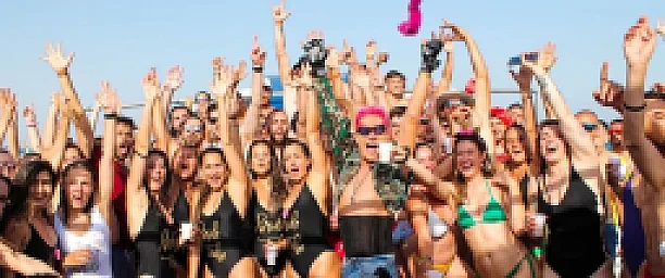 BOAT PARTY