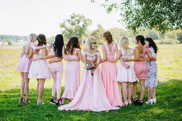 Las 3 claves para montar una despedida de soltera novedosa y elegante: una Bridal Party