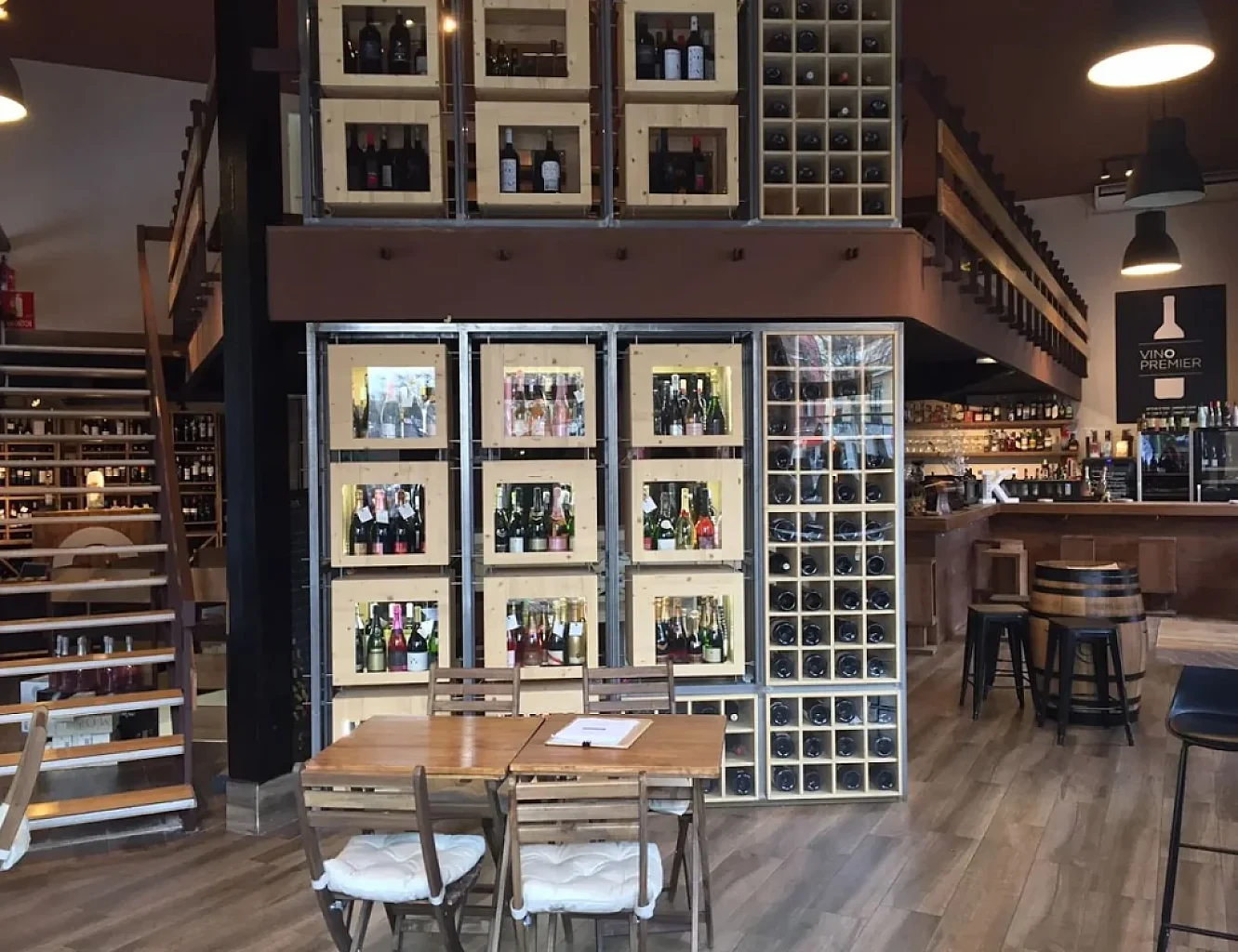 Cata de Vinos y Tapas Paradise Despedidas